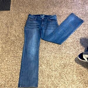 Wrangler bootcut jeans. Size: 11/12x32 only worn once!